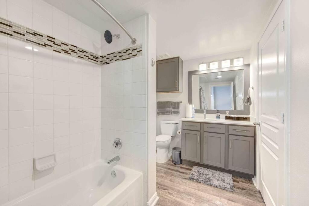 Houston Medical Center-Beautiful 1-Bedroom Apartment Near Nrg Bagian luar foto